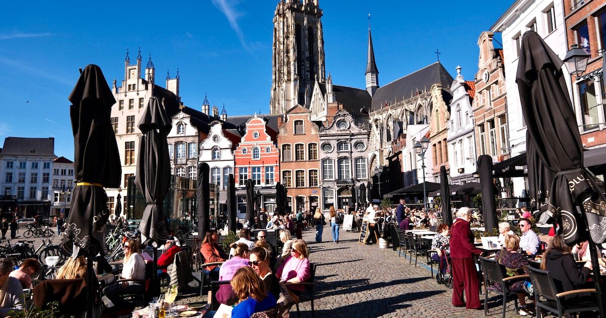 IN BEELD. Mechelaars genieten van eerste lentezon