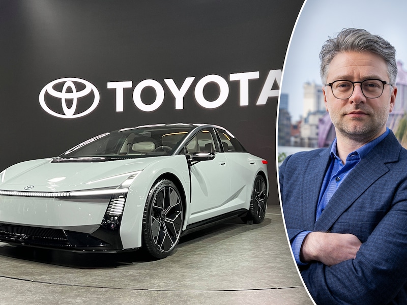 HLN-mobiliteitsexpert Brecht Vanhaelewyn maakte op het Autosalon van Japan kennis met de nieuwe Toyota Corolla conceptcar.