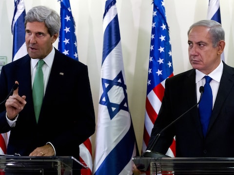 De Amerikaanse minister van Buitenlandse Zaken John Kerry en Israëlisch premier Benjamin Netanyahu.