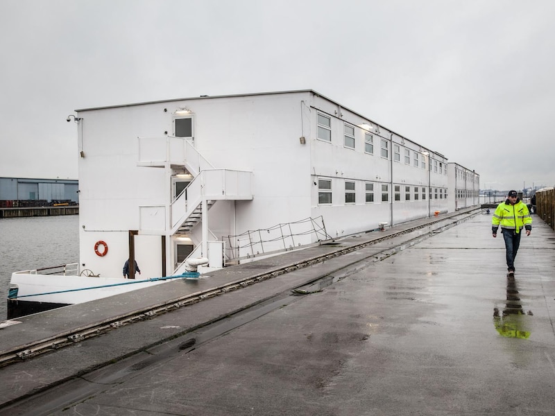 Het ponton in de Gentse haven.