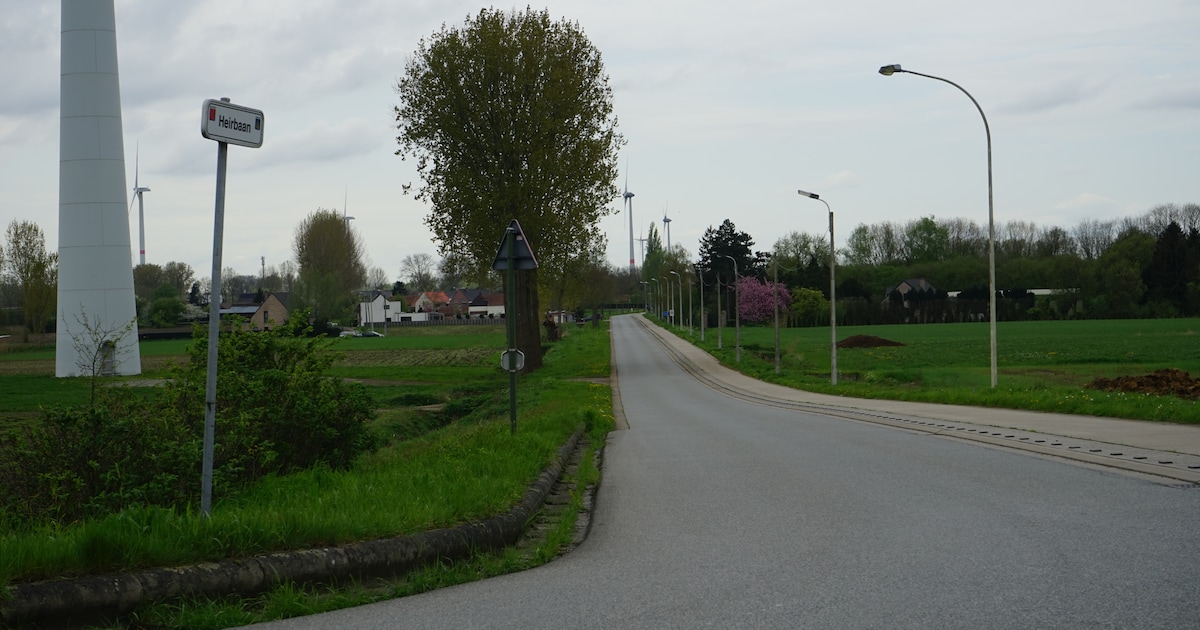 Twee fietsers gewond bij botsing op Heirbaan