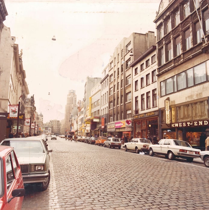 Schoenenwinkel West-End zit al sinds de jaren '50 op de Meir.
