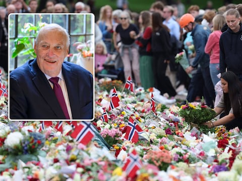 Honderden mensen bij paleis na overlijden koning Harald
