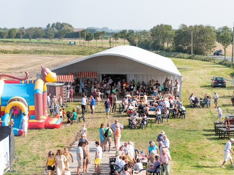 Sfeerbeeld van een voorbije editie van Klemskerke Zomerende