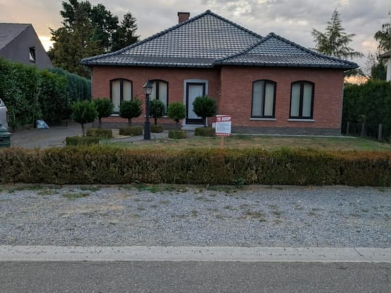Deze 2 woningen zijn nu te koop in Alken