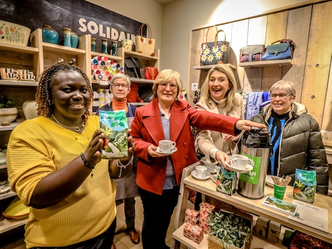 Ruil je lege koffieverpakking in Stabroek in voor een gratis pak Oxfam-koffie