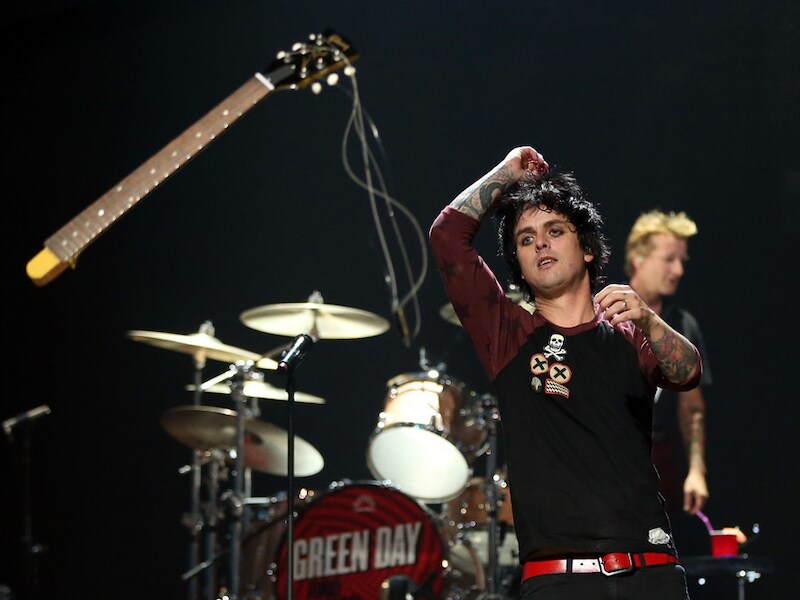 Billie Joe Armstrong out of control een paar dagen geleden in Vegas.