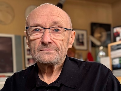 Phil Collins geeft update over gezondheid: “Of ik ooit nog zal optreden? Ik zie het niet echt gebeuren”