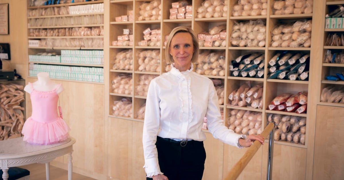 Krisje (49) redt laatste balletwinkel in Hasselt: “Pétrouchka mocht toch niet zomaar eindigen?”