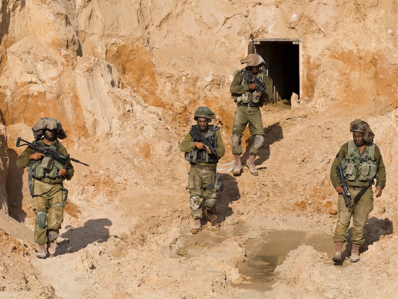 Israëlische soldaten aan de grens van Gaza.