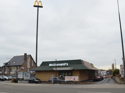 McDonald’s in Ninove (archiefbeeld).