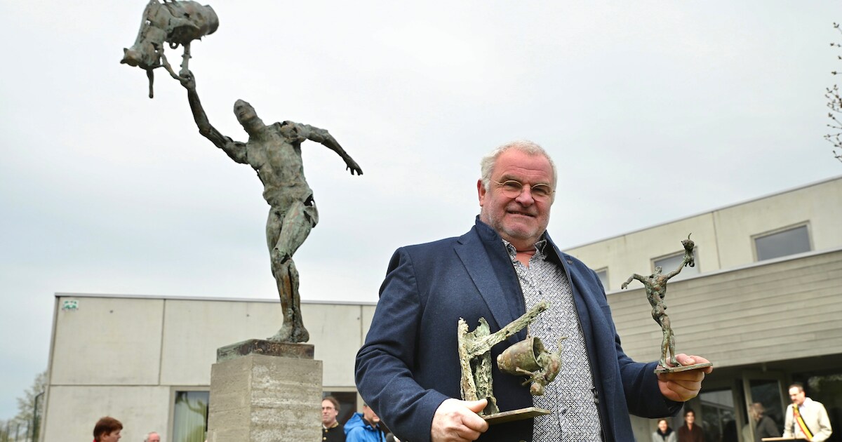 Kunstenaar Jan Desmarets over diefstal van bronzen beeld uit hotel in ...