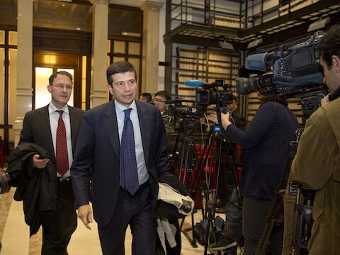 Italiaans minister van Infrastructuur en Transport, Maurizio Lupi (rechts).