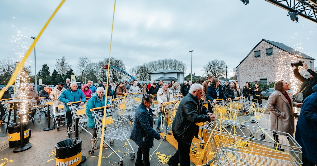 Lange rijen voor nieuwe Jumbo in Dilsen-Stokkem: “We werken met veel ...