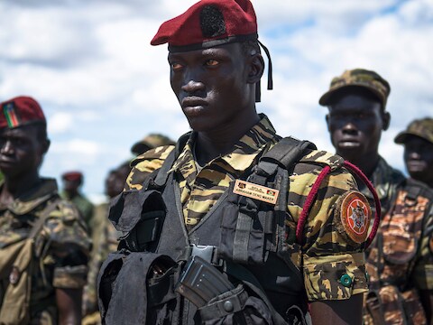 Soldaten van het Bevrijdingsleger van het Soedanese Volk (Sudan People's Liberation Army - SPLA) dat geleid wordt door Salva Kiir.