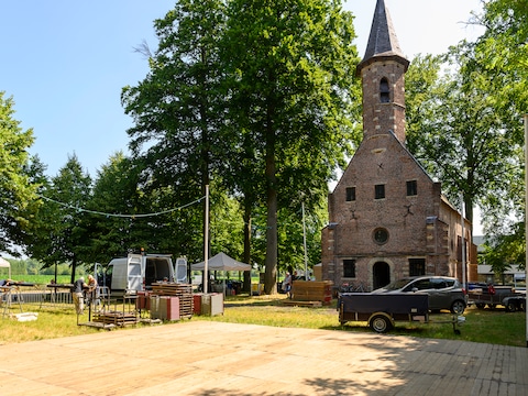 Illustratiebeeld - Wommelgem haalt op zaterdag 5 september de sfeer van Woodstock naar Sint-Janskapel op de Uilenbaan.