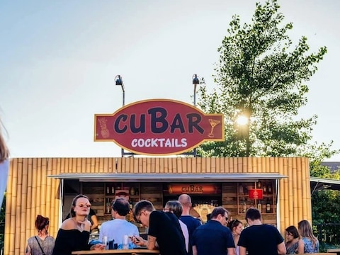 Cubar Events staat op de Avondmarkt van Hofstade.