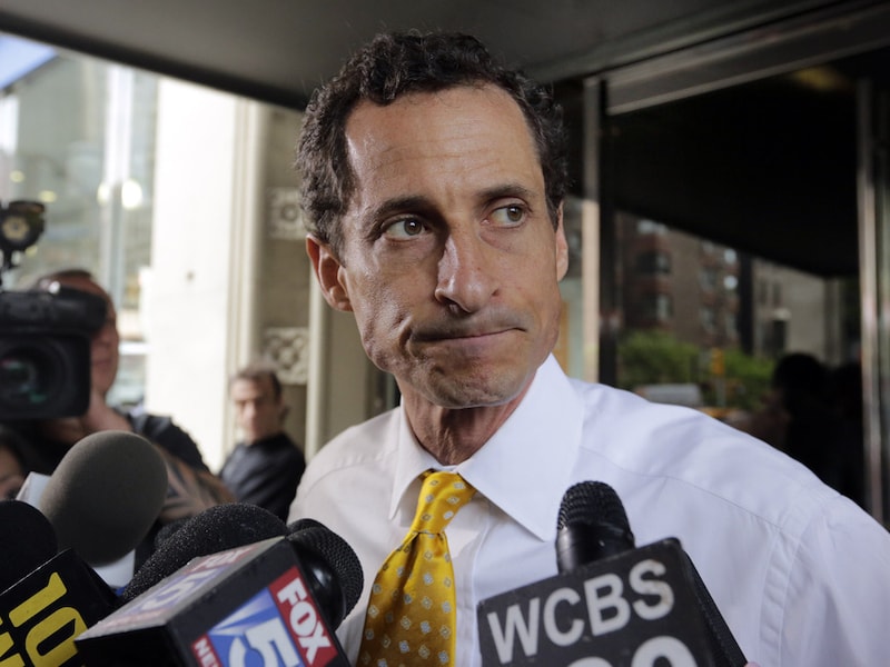Anthony Weiner, kandidaat om de volgende burgemeester van New York te worden, gaf onlangs een reeks 'cyberaffaires' toe, nadat hij in 2011 al in opspraak kwam voor vergelijkbare feiten.