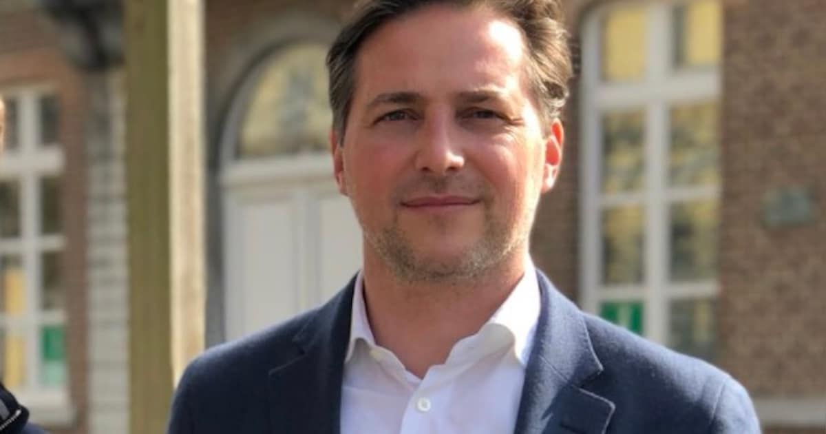 Notaris en politicus Tom Colson (45) plots overleden | Regio | HLN.be