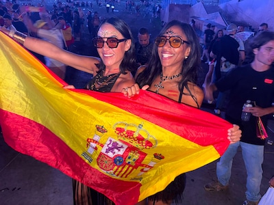 Spanjaarden vieren WK-winst op Tomorrowland: “Wij gaan nog lang niet slapen”