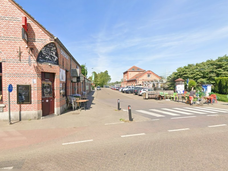 Het station van Olen.
