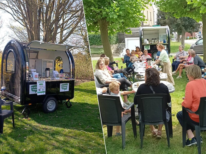 De Klapkeskarre van Anzegem brengt de buurt samen voor een babbel.