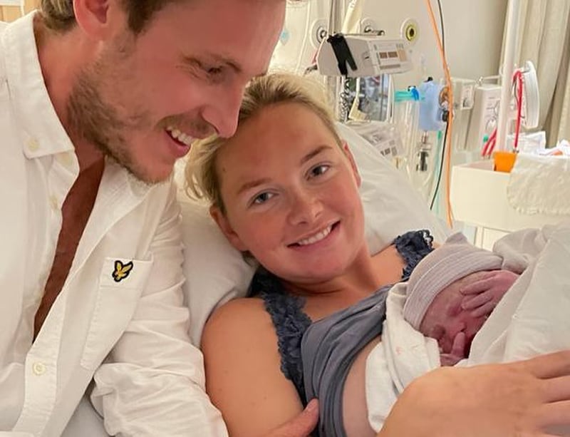 Maxime Meiland bevallen van dochtertje: “Daar is ze dan, onze lieve Vivé” |  Showbizz | HLN.be