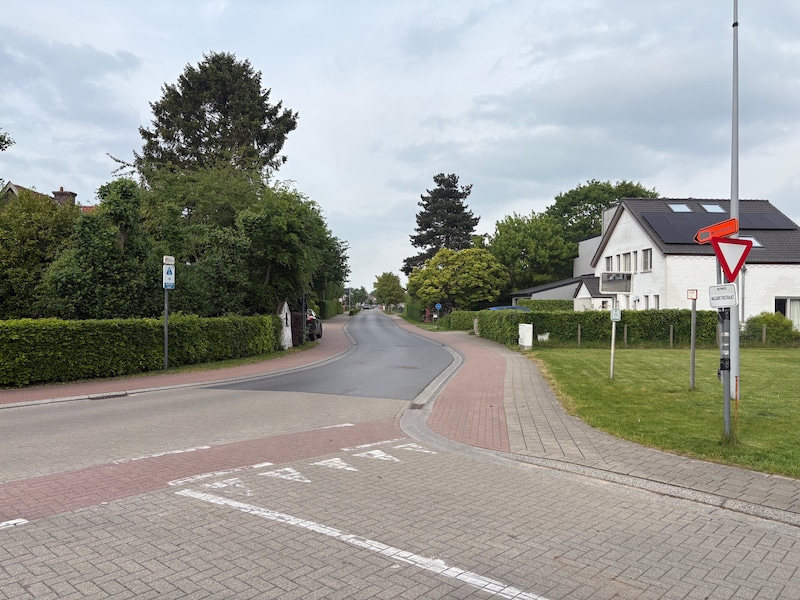 Kruispunt Leeuwerikstraat-Nazarethstraat krijgt veilige oversteekplaats