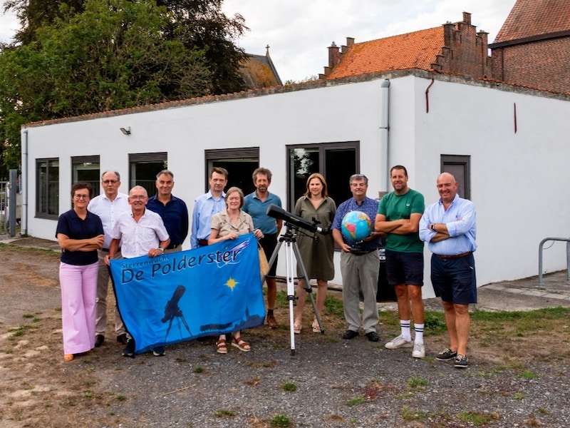 Sterrenwacht De Polderster krijgt nieuwe thuis op de Landsdijk in Bassevelde
