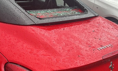 Hagelbollen “zo groot als abrikozen” vernielen peperdure Ferrari en beschadigen honderden andere voertuigen in Italië
