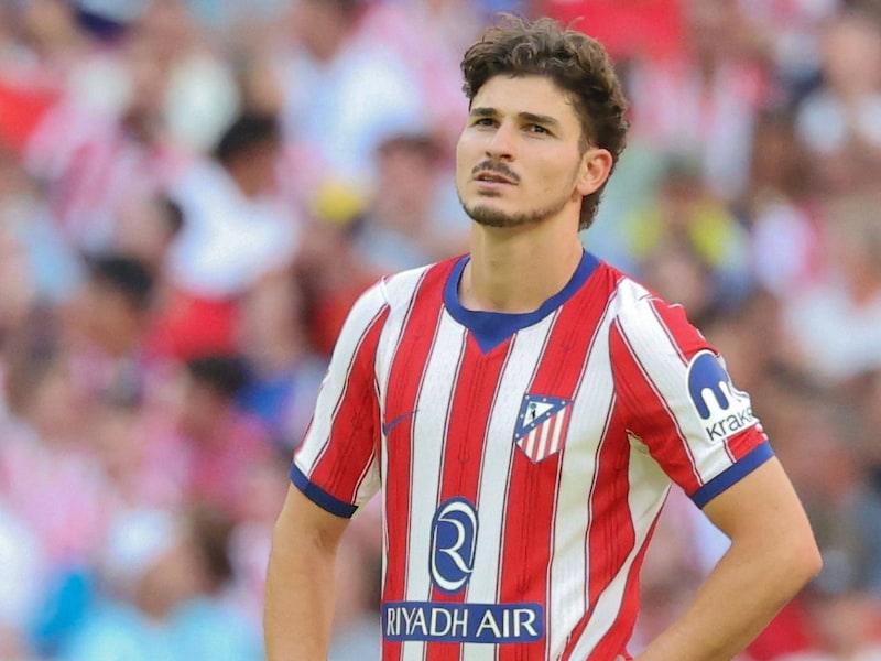 De saga gaat voort: FC Barcelona lost opvallend statement over komst van Julián Alvarez, maar Atlético ziet “0 procent kans op transfer”