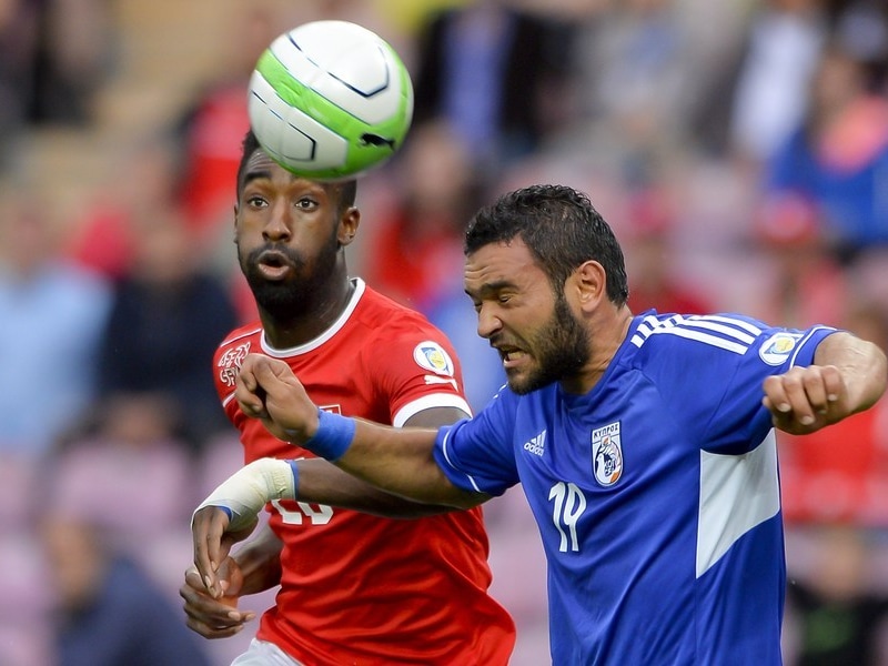 Johan Djourou (links).
