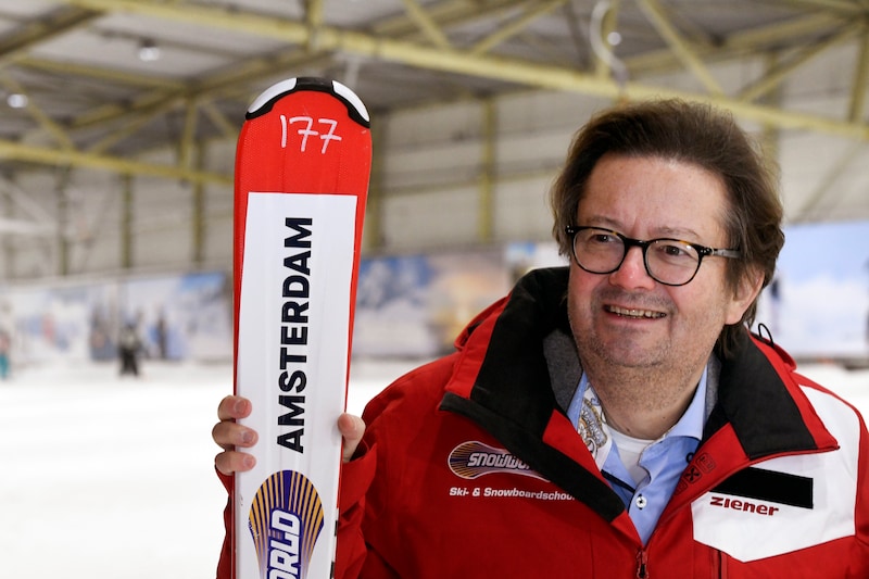 Marc Coucke durante su visita a la pista de esquí cubierta SnowWorld en Landgraaf, Países Bajos