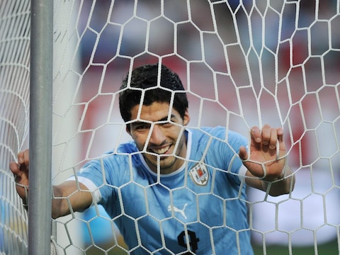 Luis Suarez opende vlak na rust de score.