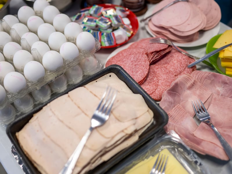 Gezinsbond en Lustige Stappers organiseren verwenontbijt en wandeling