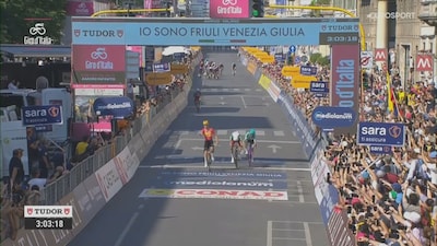 Wat een verrassing! Sprinters miskijken zich op vluchters, Fredrik Dversnes snelt naar de zege