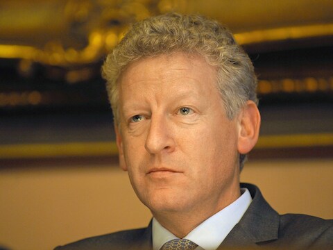 Minster De Crem deed de opmerking over de vervlaamsing van de legertop af als "bla bla bla".
