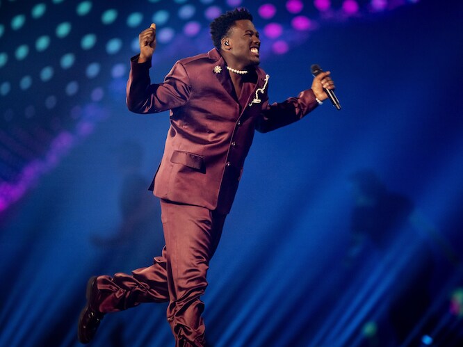 Red Sebastian redde het niet, maar deze 10 landen gaan wel door naar de finale van het Songfestival