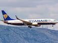 Een Ryanair-toestel in de buurt van de luchthaven van Athene.