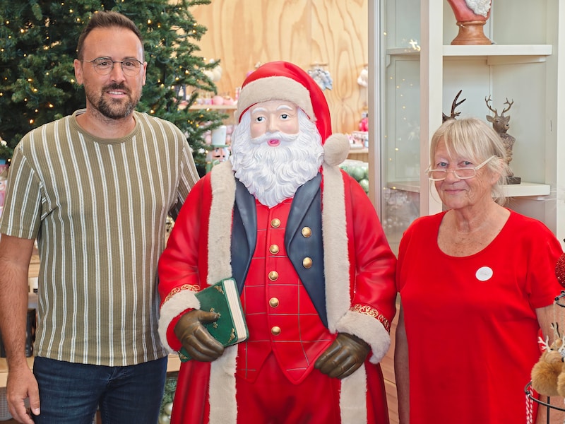 Niek Calcoen en Martine Vanderstraeten bij de opening van Dauwson in Bredene
