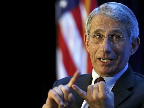 Directeur Anthony Fauci van het Nationaal Instituut voor Allergie en Infectieziekten