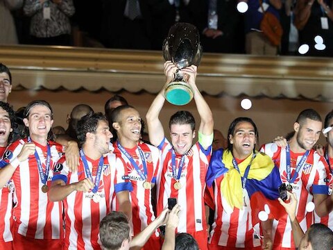 Linksboven: Thibaut Courtois, die na de Europa League ook de Europese Supercup pakt met Atlético Madrid.