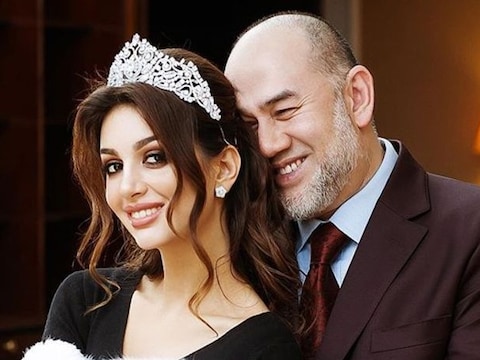 Sultan Mohammed V en Oksana Voevodina.