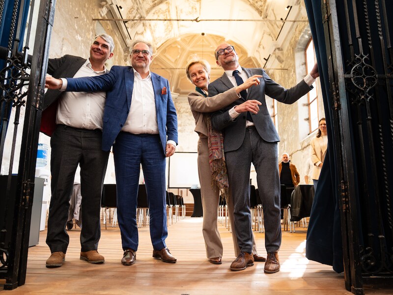Oud kerkje in Antwerpse haven krijgt nieuw leven als bezoekersruimte Oosterweelproject: “Unieke stop voor wie werf van de eeuw bezoekt”