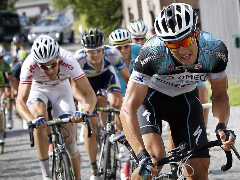 Het beslissende moment: Stybar schudt Dumoulin af.