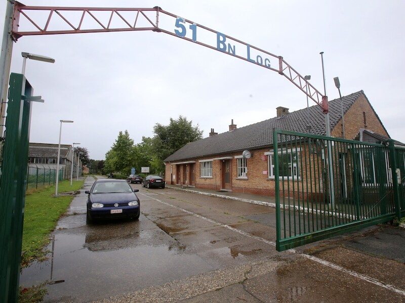 De kazerne in Sijsele.
