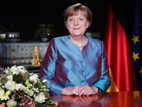 Angela Merkel bij haar nieuwjaarstoespraak.