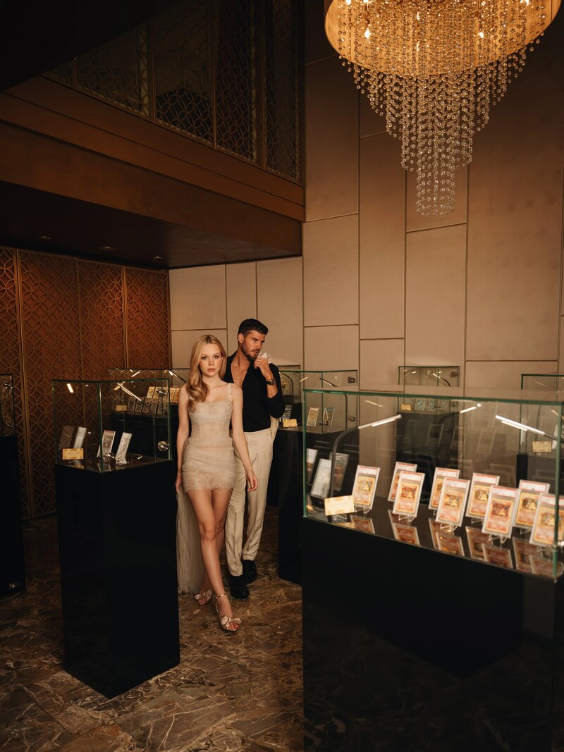 On her website, Jolie Gisèle makes a big splash with the collection, with professional photos and explanations from experts in video.