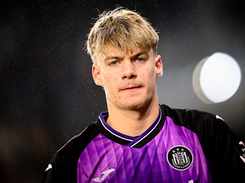 Waarom een contractverlenging van Nathan De Cat bij Anderlecht steeds onwaarschijnlijker wordt