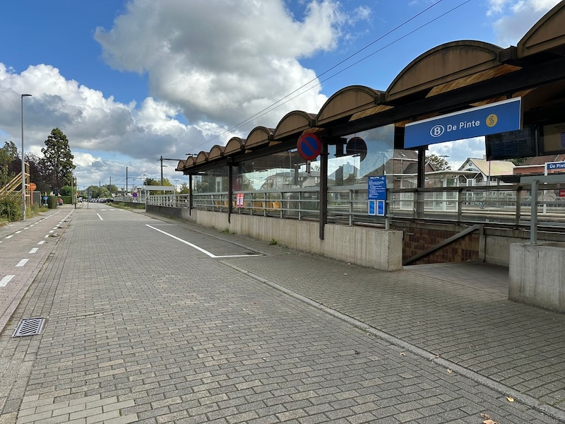 Het station van De Pinte.